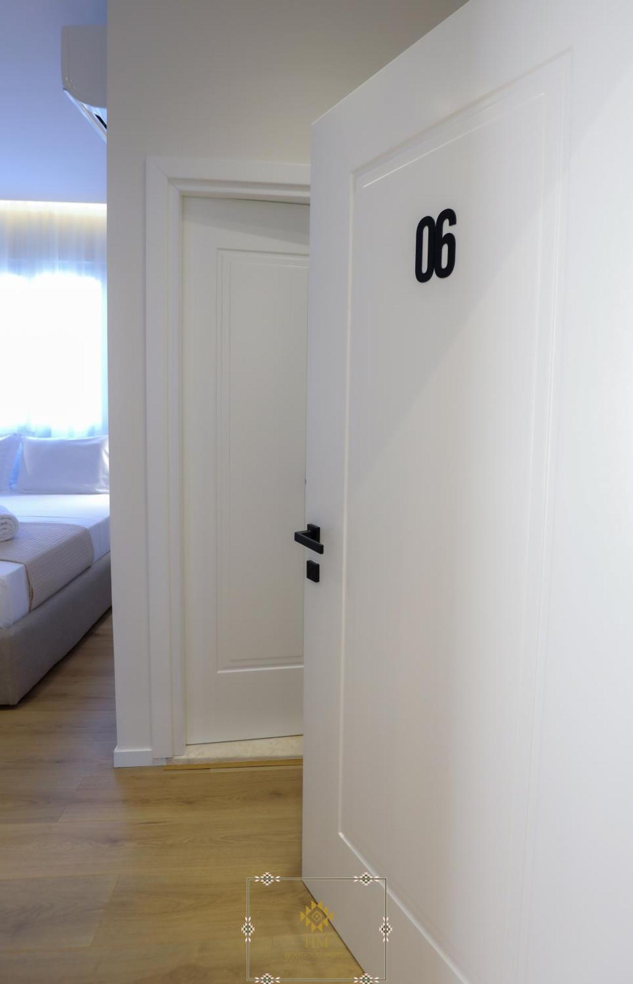 Krujë Hm Boutique Hotel מראה חיצוני תמונה