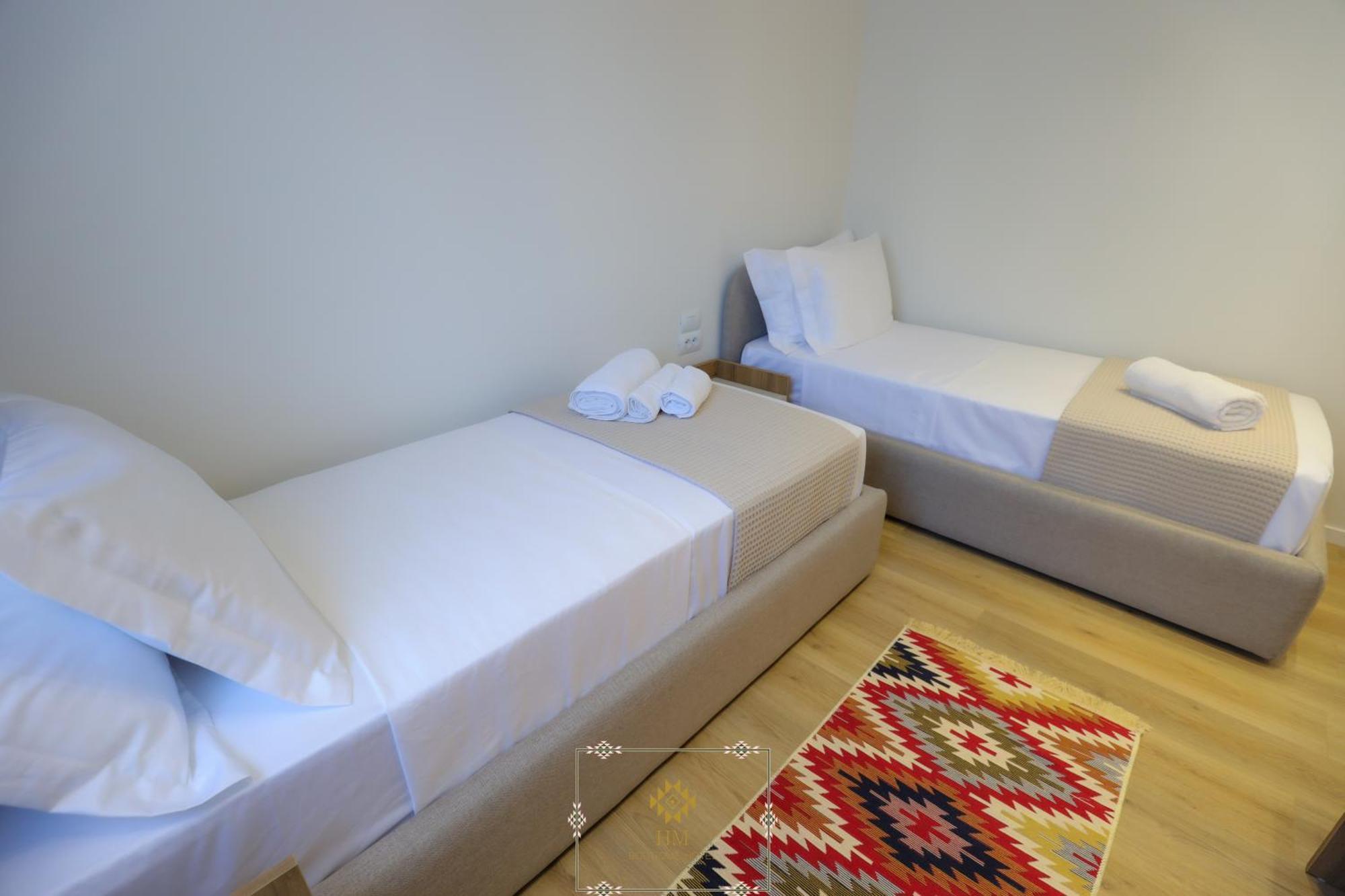 Krujë Hm Boutique Hotel מראה חיצוני תמונה
